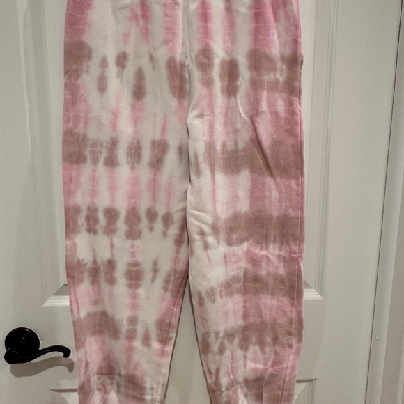 Tie dye Sweats - Picture 2 of 6